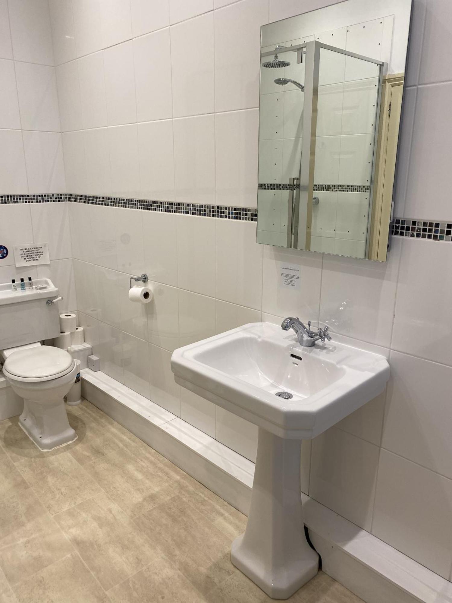 New Inn Hotel Lechlade Zimmer foto